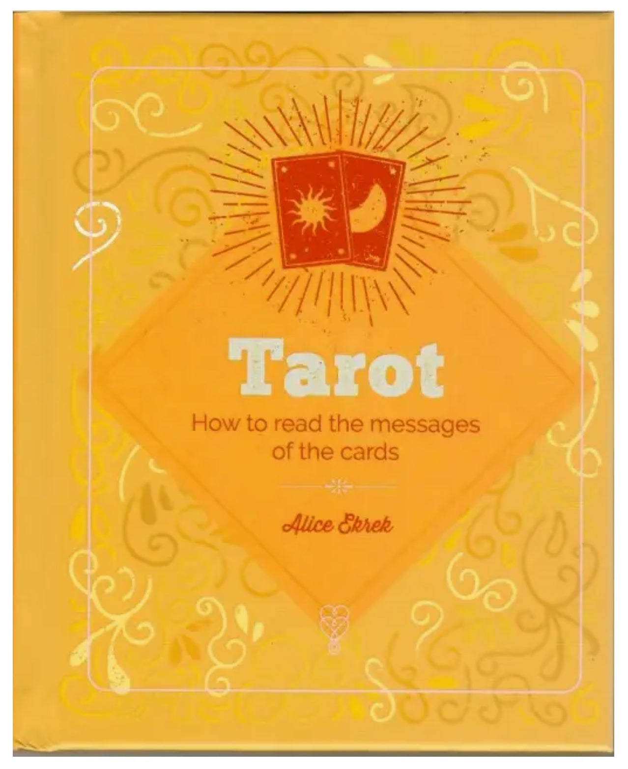 Essential Book Of Tarot