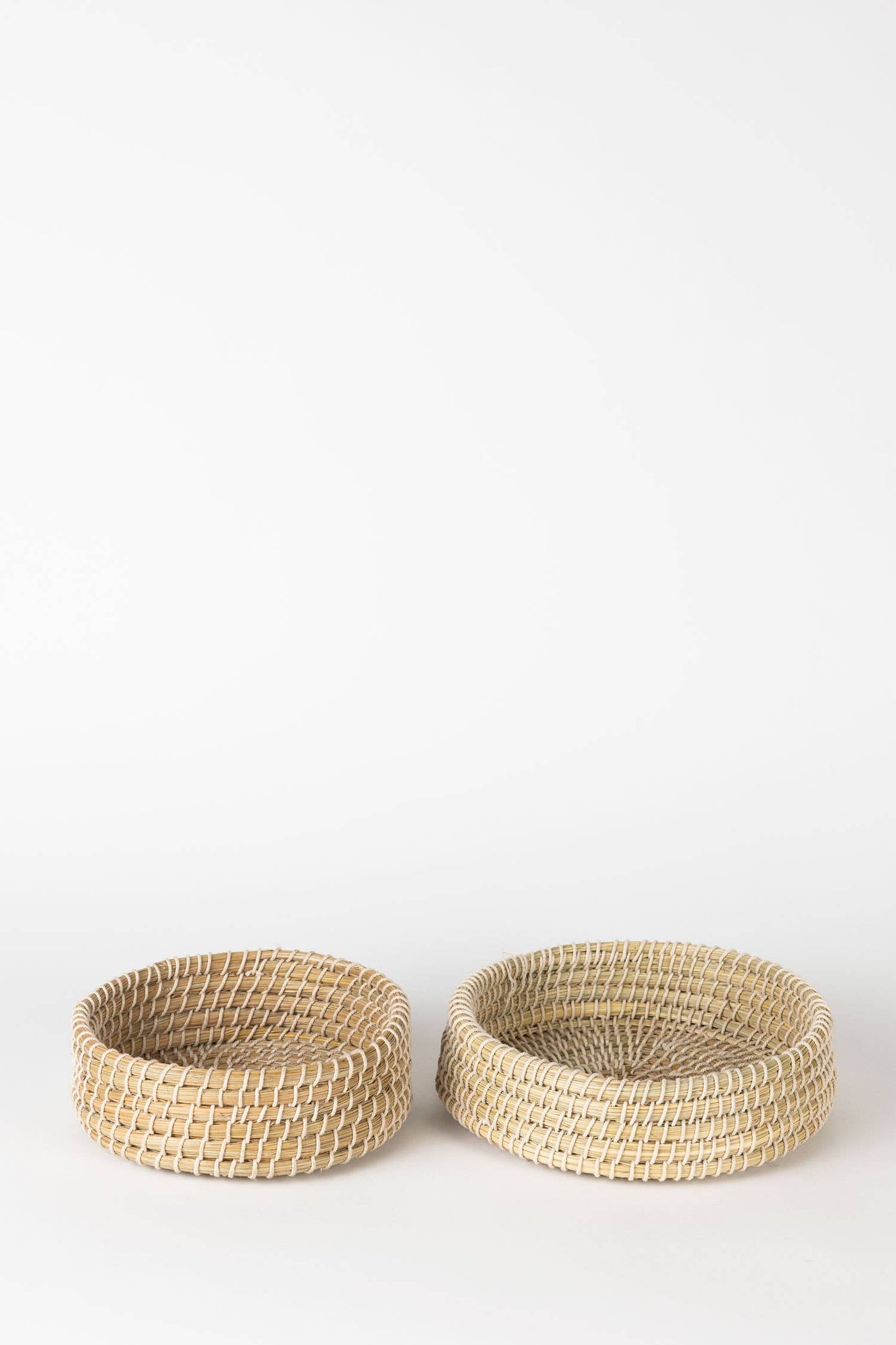 Kaisa Grass Tray 10''