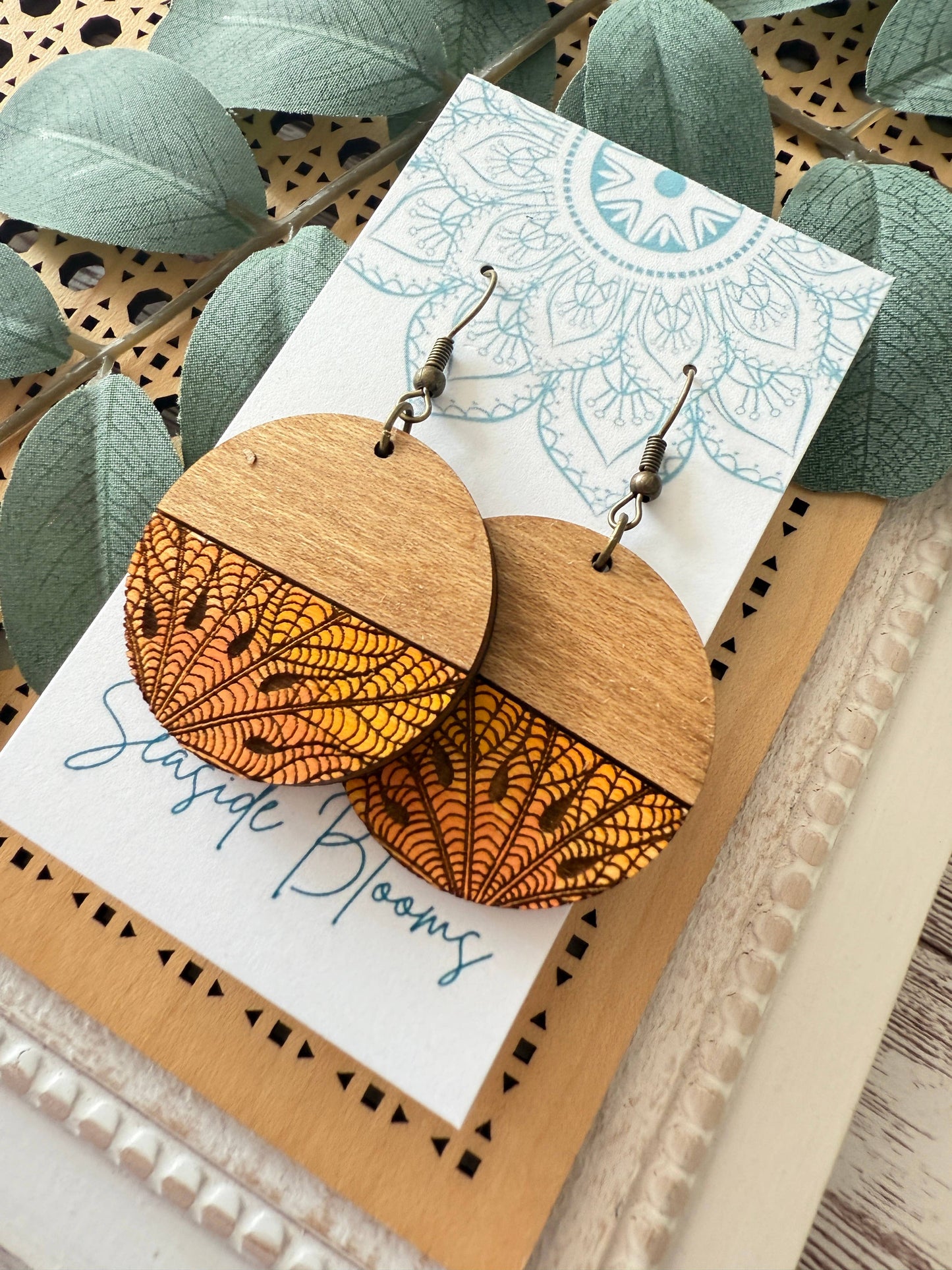 Maple Wood Leaves Earrings