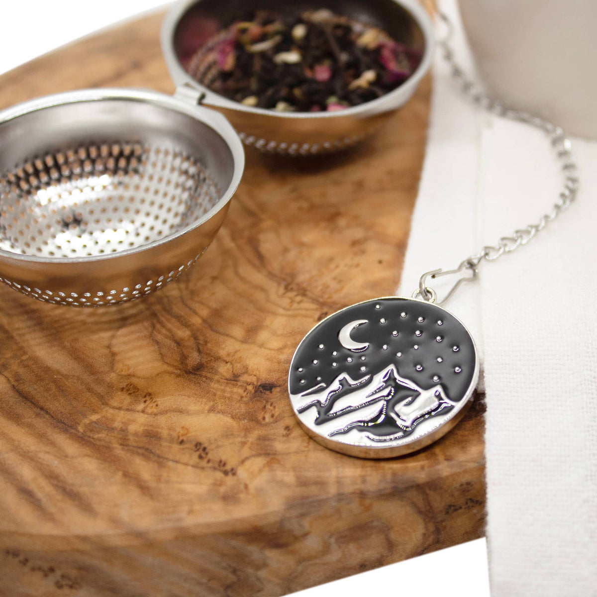 Loose Leaf Tea Infuser, Mountain Charm Ball