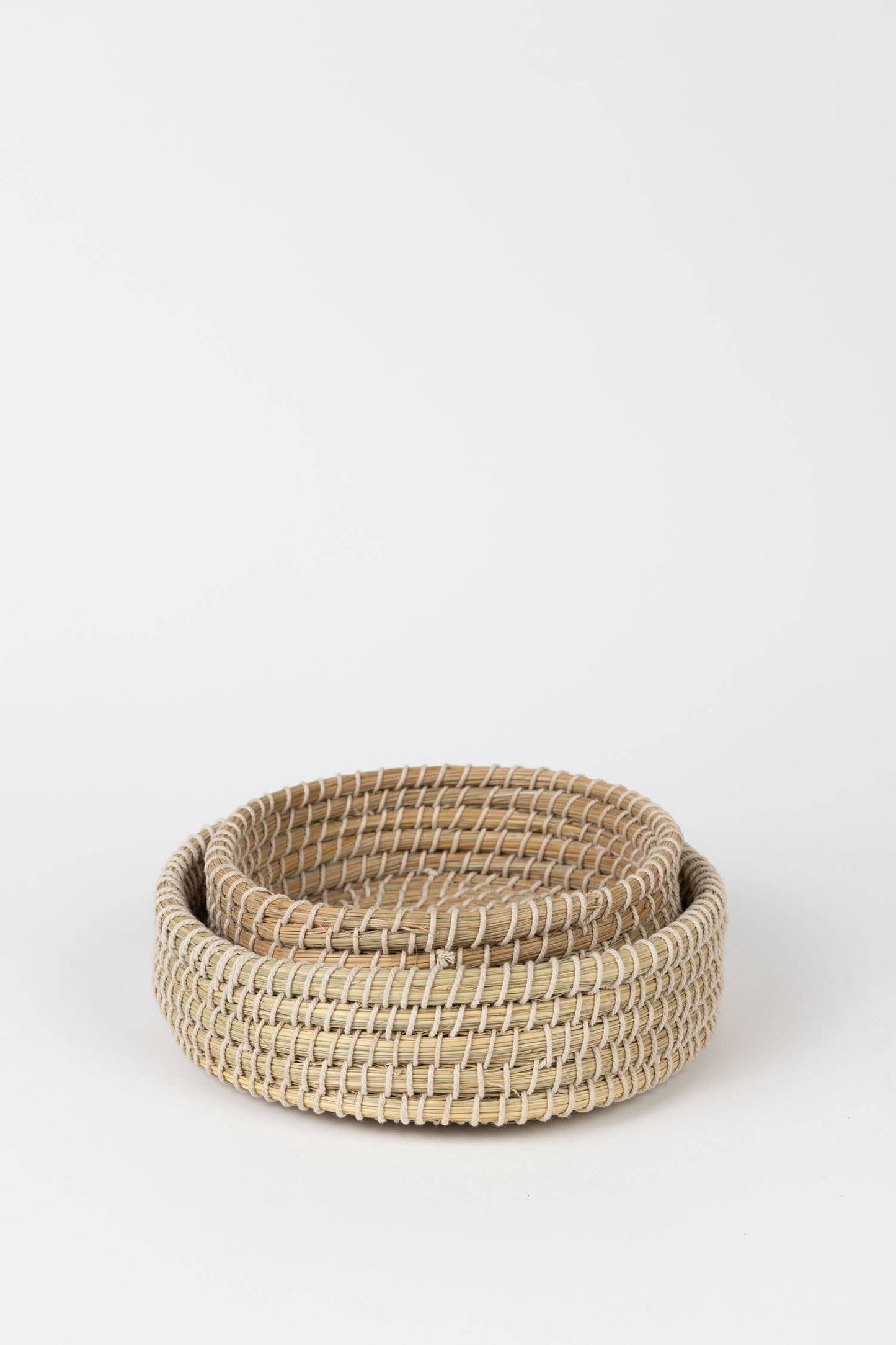 Kaisa Grass Tray 10''