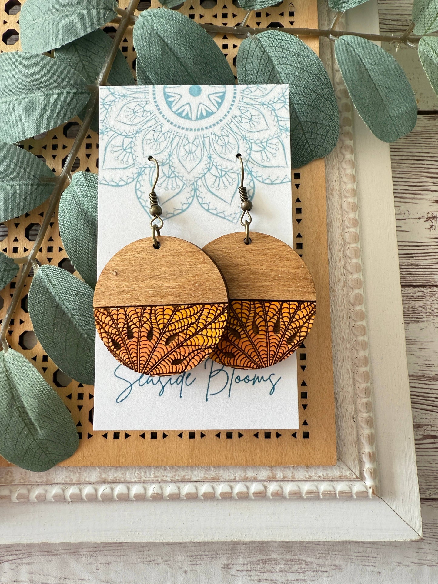 Maple Wood Leaves Earrings